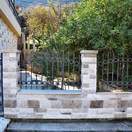 Apartments Cosovic コトル エクステリア 写真