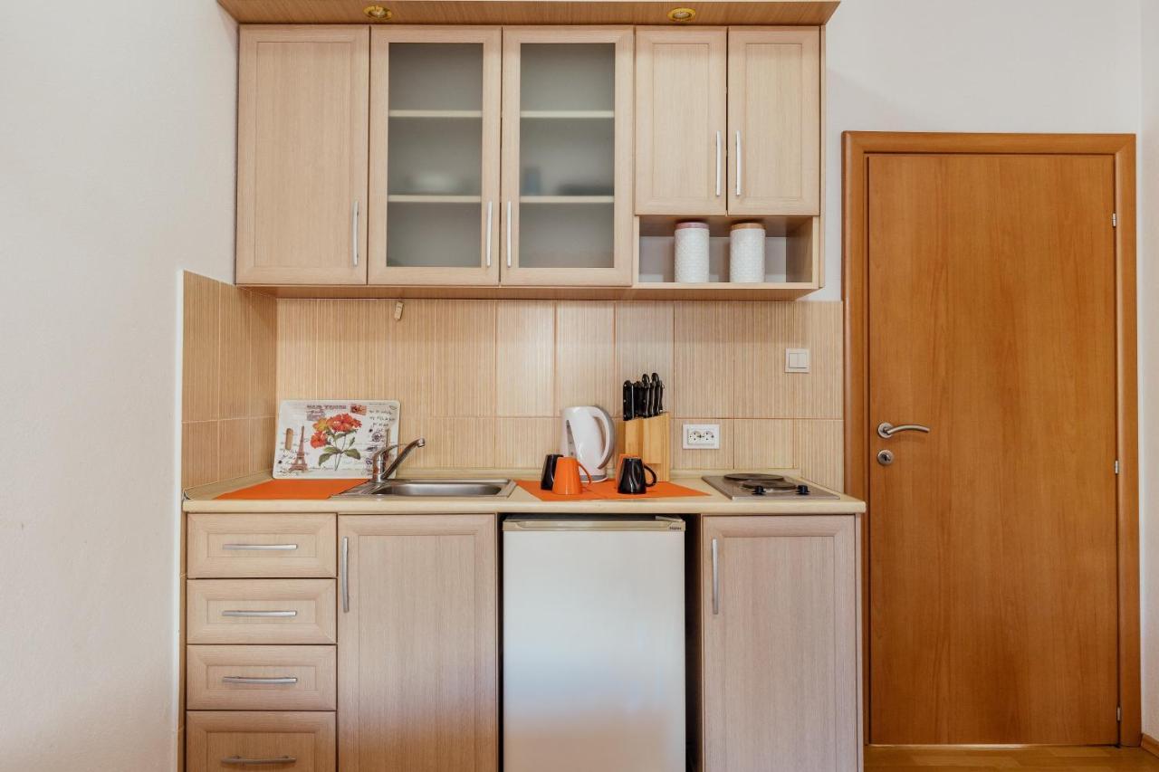 Apartments Cosovic コトル エクステリア 写真
